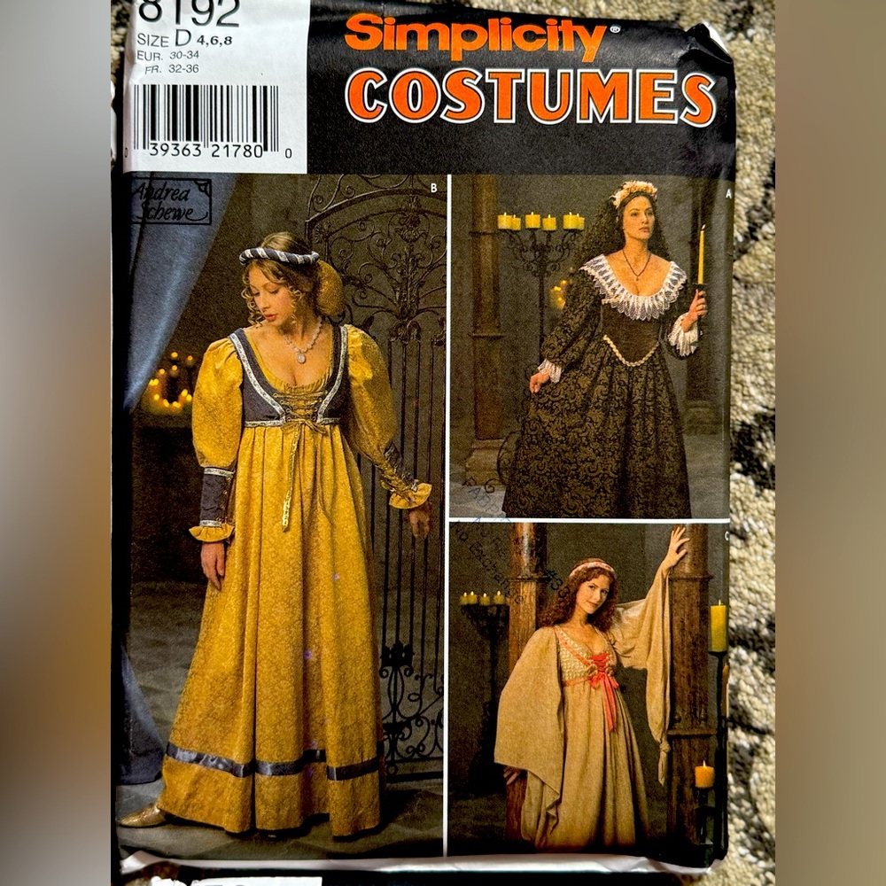 Renaissance Costumes - Patterns - Picture 3 of 7